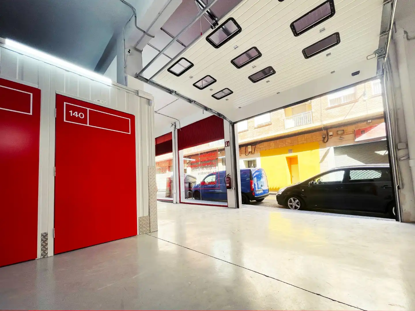 Storage room for rent in Zaragoza  with Alarm