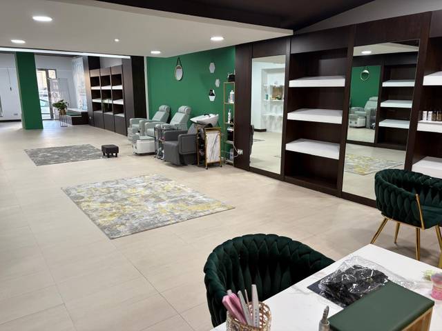 Local comercial en Alquiler en Plaza de Toros - Avenida Chapí - Trinquete