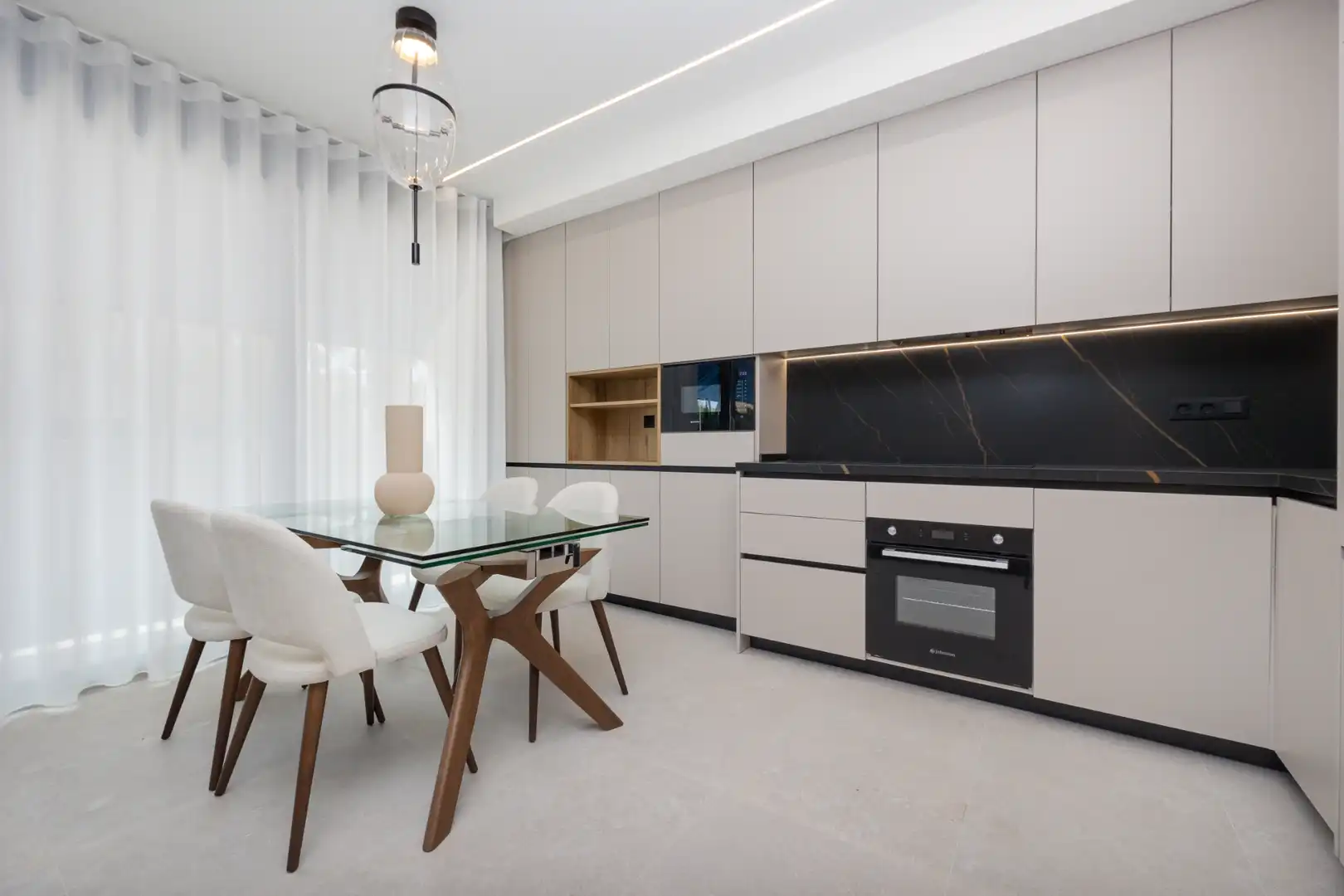 Apartament d'obra nova amb piscina en venda a Puerto Deportivo, imagen 3