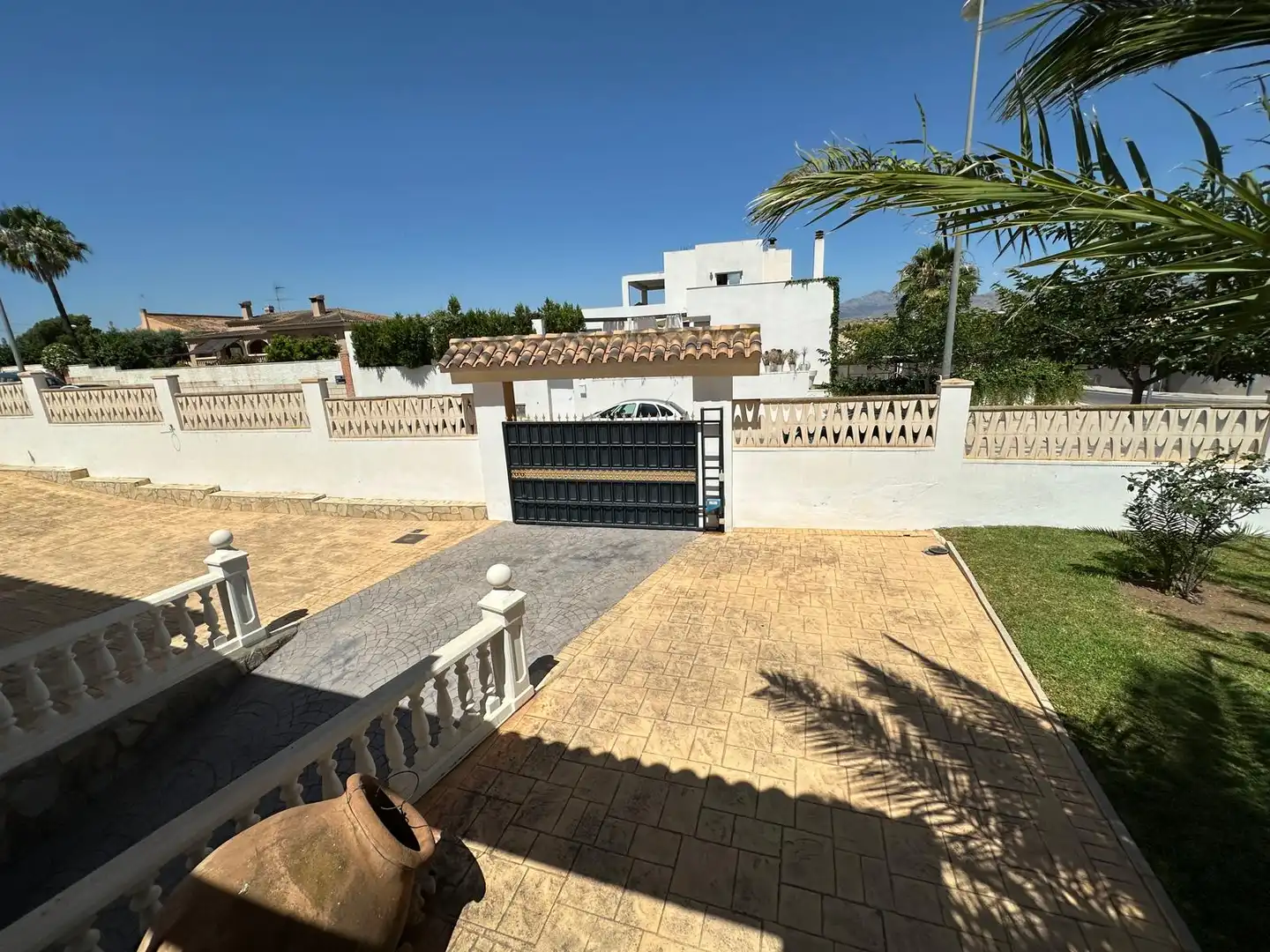 Vista exterior de Casa o chalet en venta en Mutxamel con Aire acondicionado, Calefacción y Jardín privado
