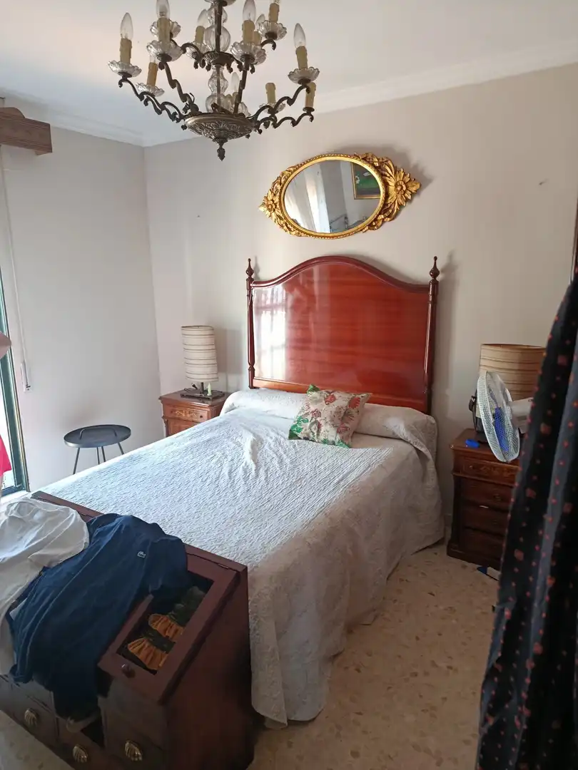Dormitori de Casa o xalet en venda en Écija amb Aire condicionat, Terrassa i Moblat