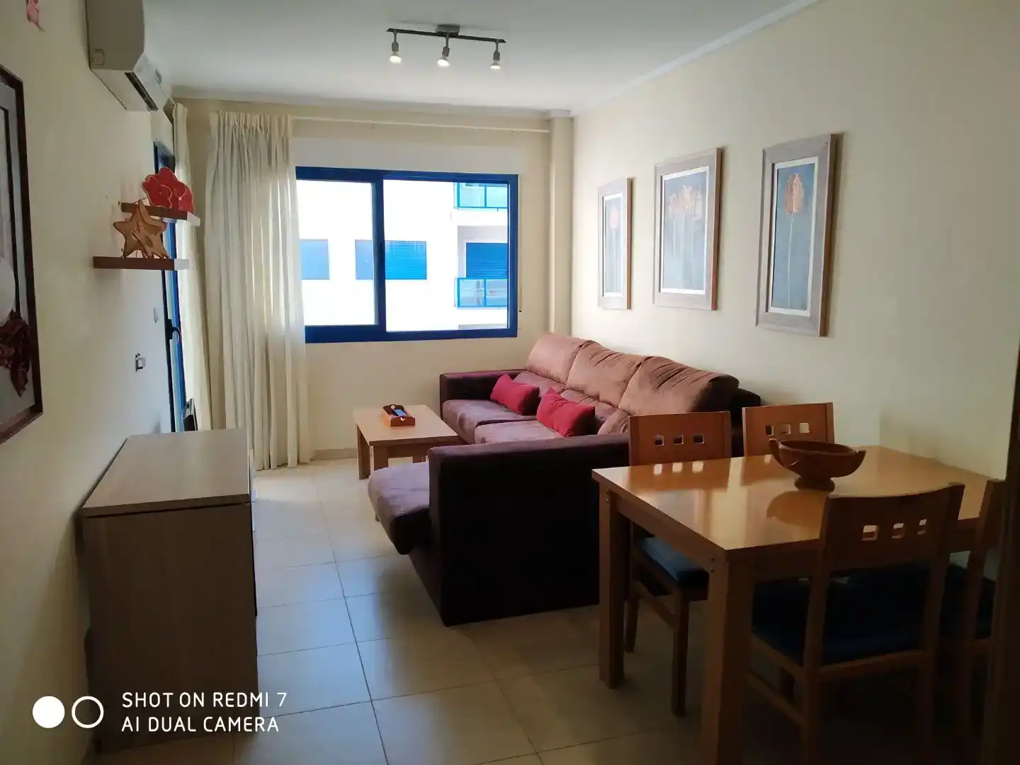 Sala d'estar de Apartament en venda en Alicante / Alacant amb Aire condicionat, Piscina i Balcó