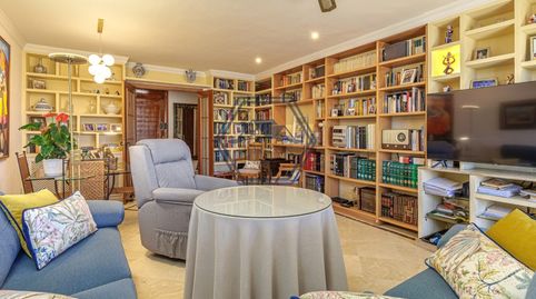 Foto 5 de Piso en venta en Avenida Ramon y Cajal, Playa Bajadilla - Puertos, Marbella