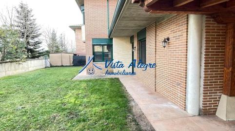 Foto 5 de Casa o chalet en venta en Calle Oriente, Ollauri, La Rioja