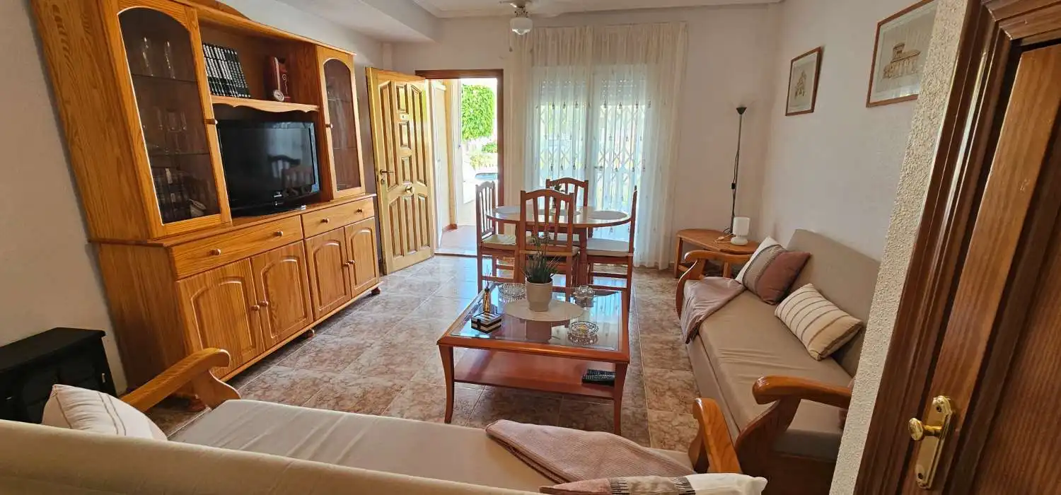 Sala de estar de Dúplex en venta en Orihuela con Terraza, Piscina y Amueblado