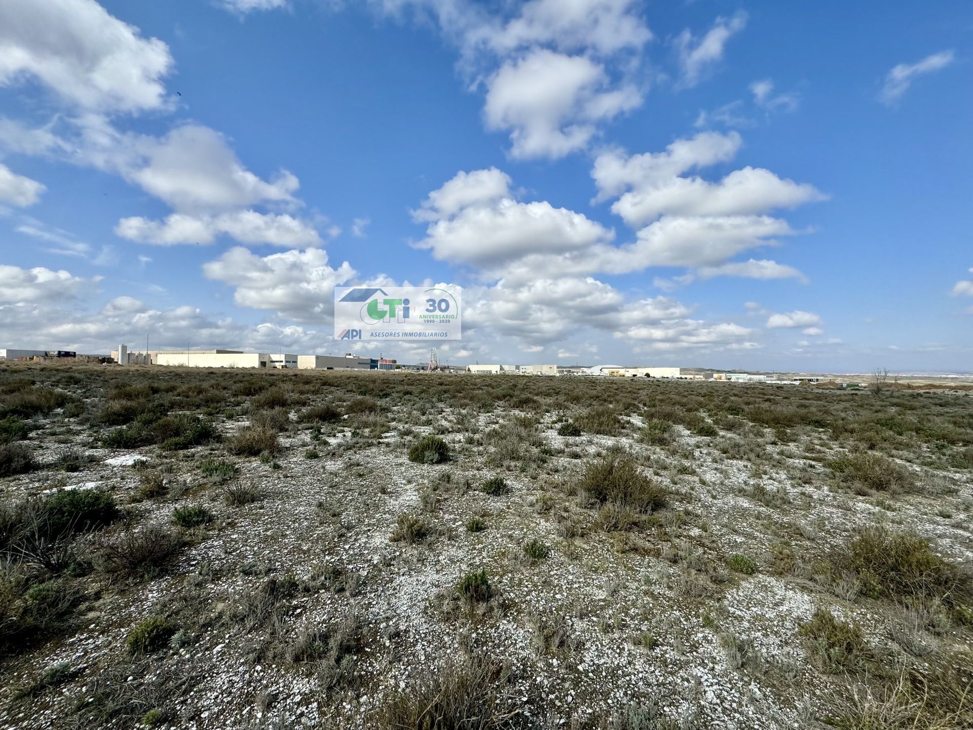 Residencial en venda en  Zaragoza Capital