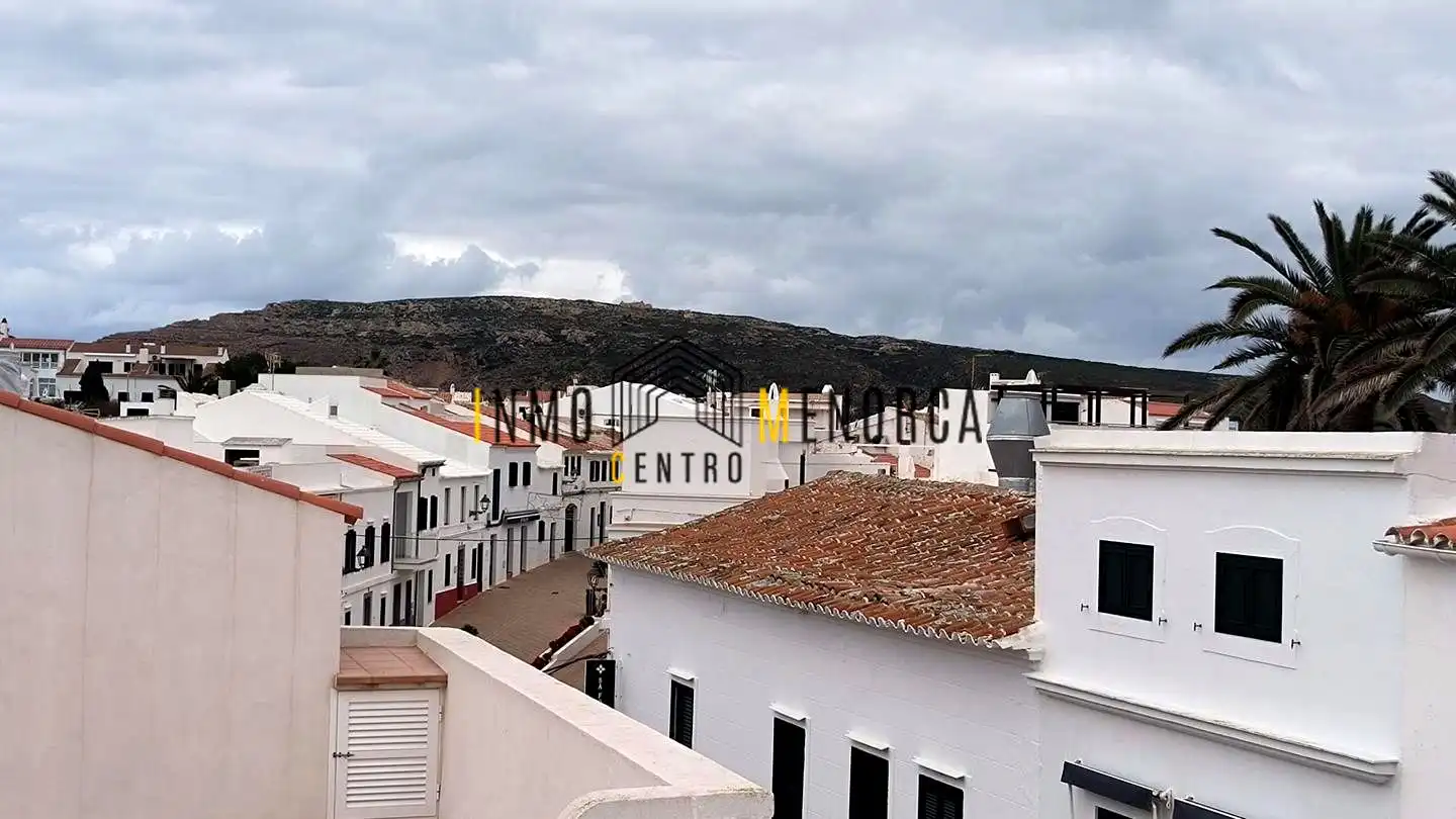 Vista exterior de Dúplex en venda en Es Mercadal amb Aire condicionat i Terrassa