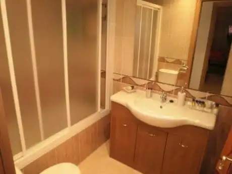 Baño de Ático en venta en Oropesa del Mar / Orpesa con Aire acondicionado, Jardín privado y Parquet
