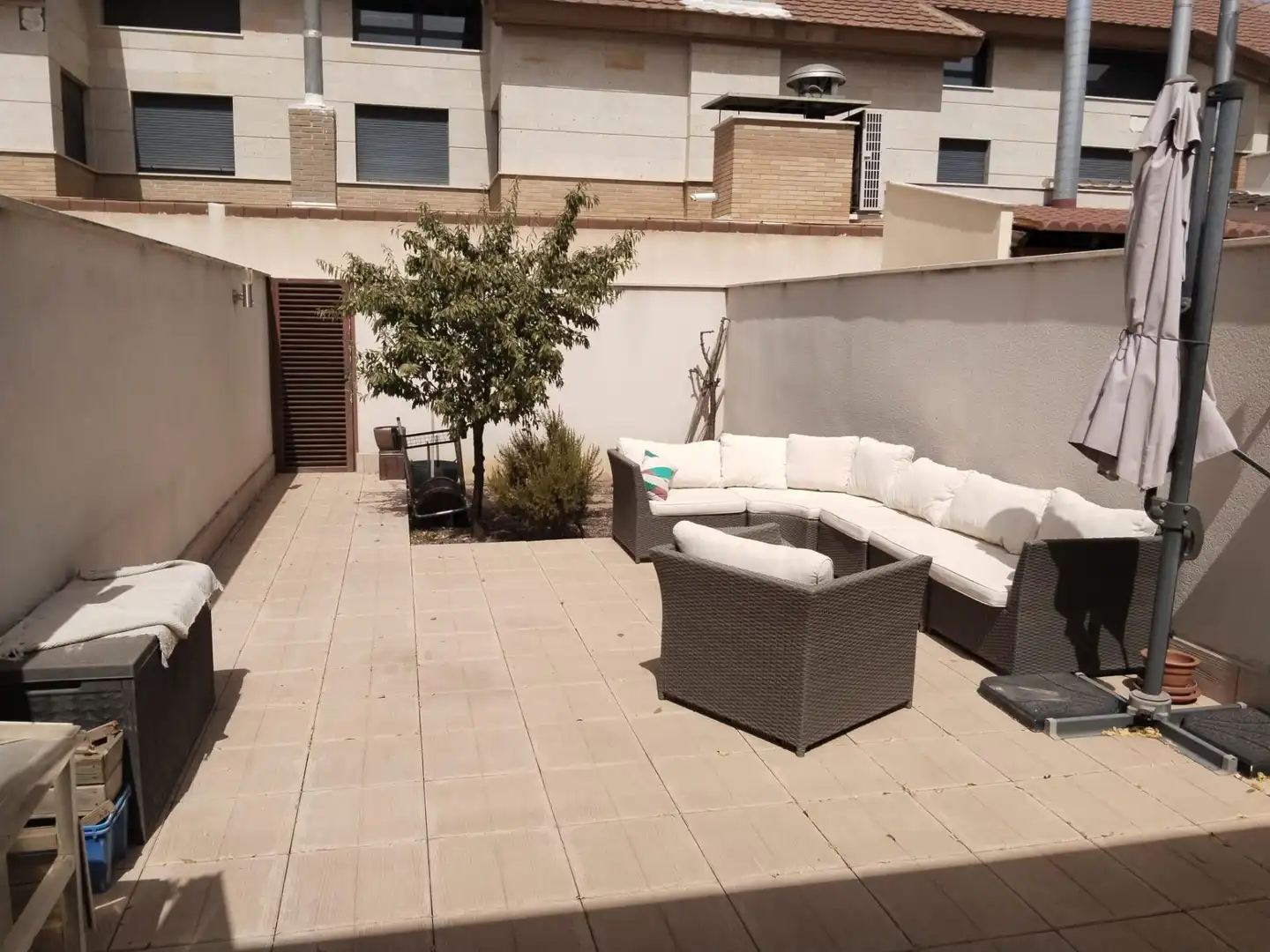Terrassa de Casa adosada en venda en Albacete amb Aire condicionat, Calefacció i Jardí privat