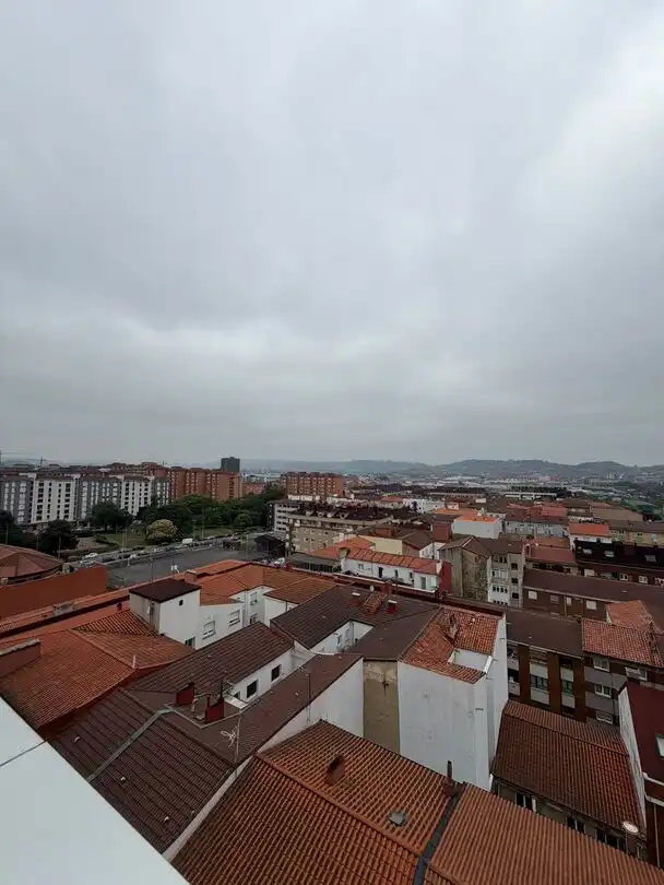 Außenansicht von Wohnung zur Miete in Gijón  mit Heizung und Terrasse