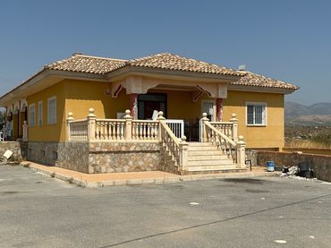 House for sale in Partidas de Alicante
