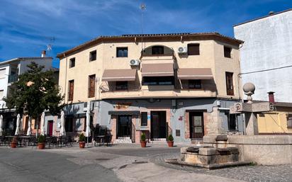 Außenansicht von Geschaftsraum zum verkauf in Madrigal de la Vera mit Klimaanlage, Terrasse und Möbliert