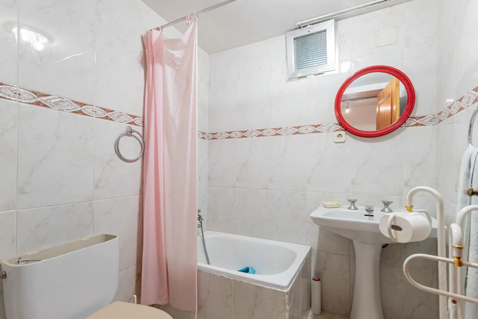 Chalet con piscina en venta en El Molar (Madrid), imagen 61