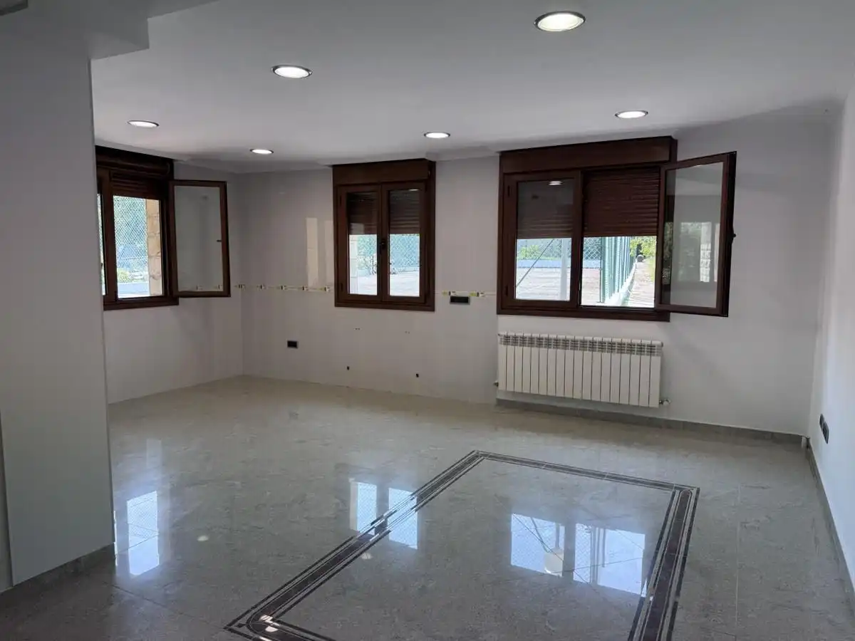 Casa o xalet en venda en Siero amb Calefacció, Jardí privat i Terrassa