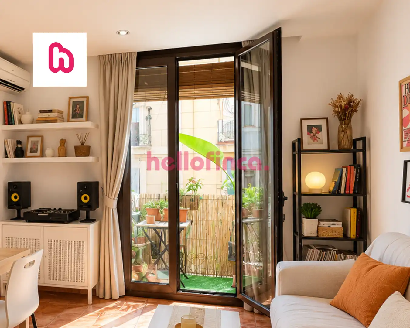 Piso con balcón en venta en Ciutat Vella, imagen 2