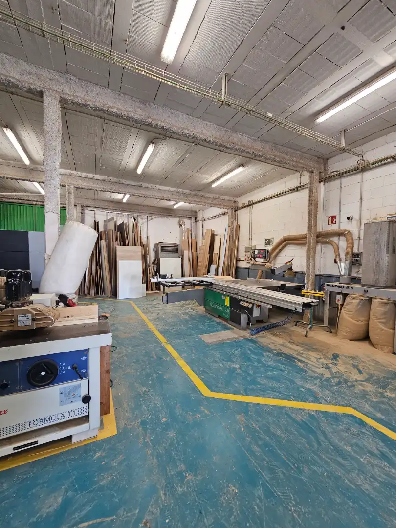 Nau industrial en venda a Carrer Carles Buigas, Santa Eulàlia de Ronçana