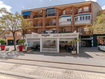 Locale commerciale in vendita a CALLE PONIENTE 5
