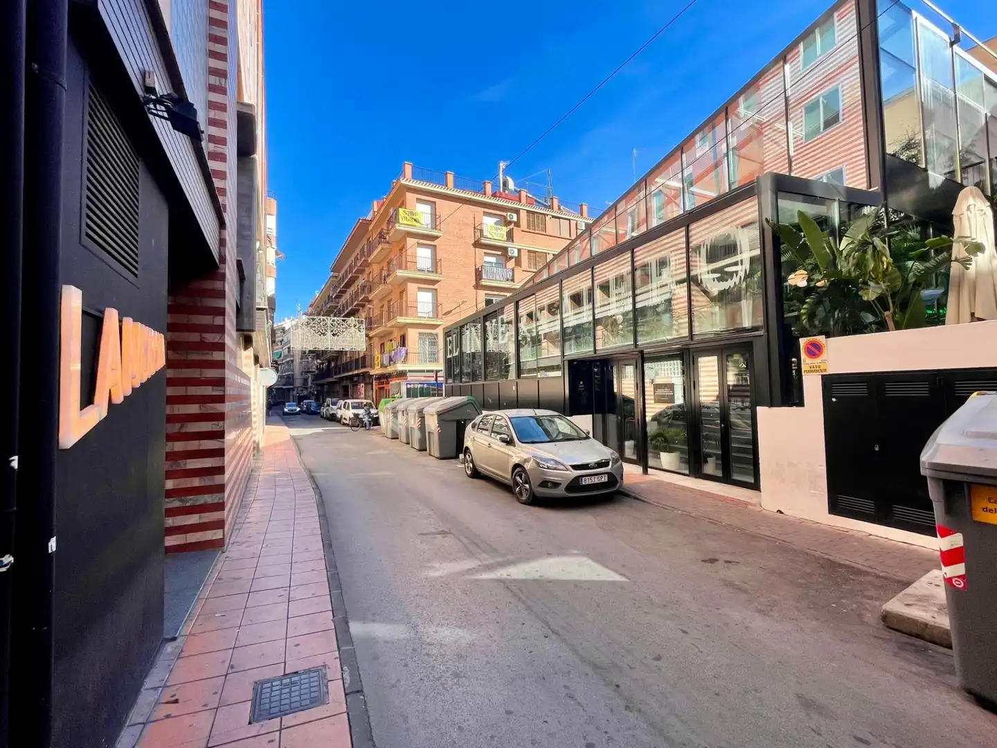 Vista exterior de Local en venta en Murcia