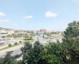 Apartment to rent in Avda de Madrid - Pº de la Estación