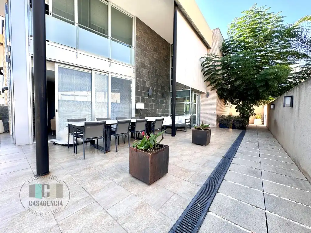 Casa o chalet de alquiler en Calle Violant De Casalduch, Torreón - La Almadraba