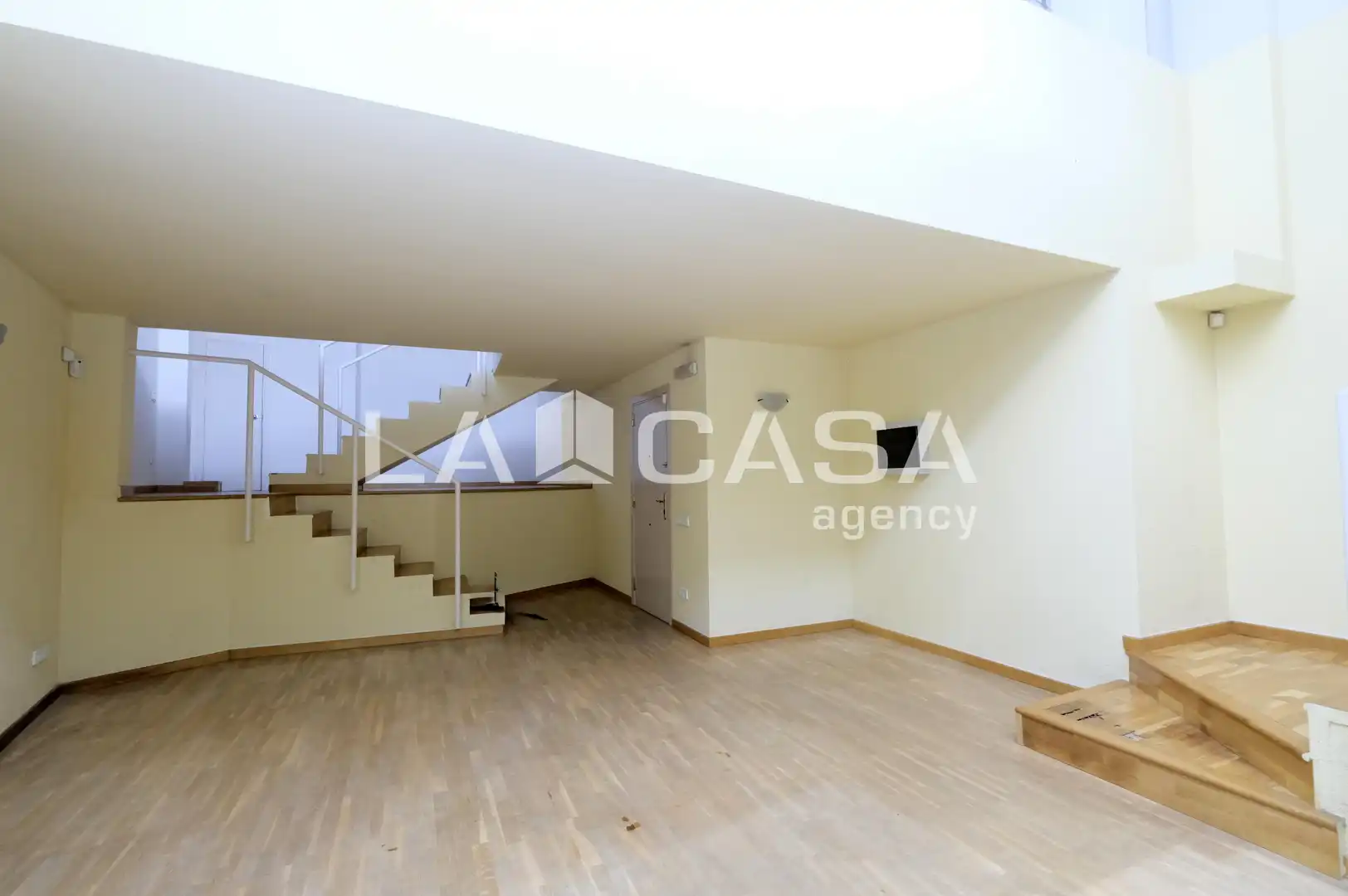 Local comercial en venda a Nou Barris, imagen 4