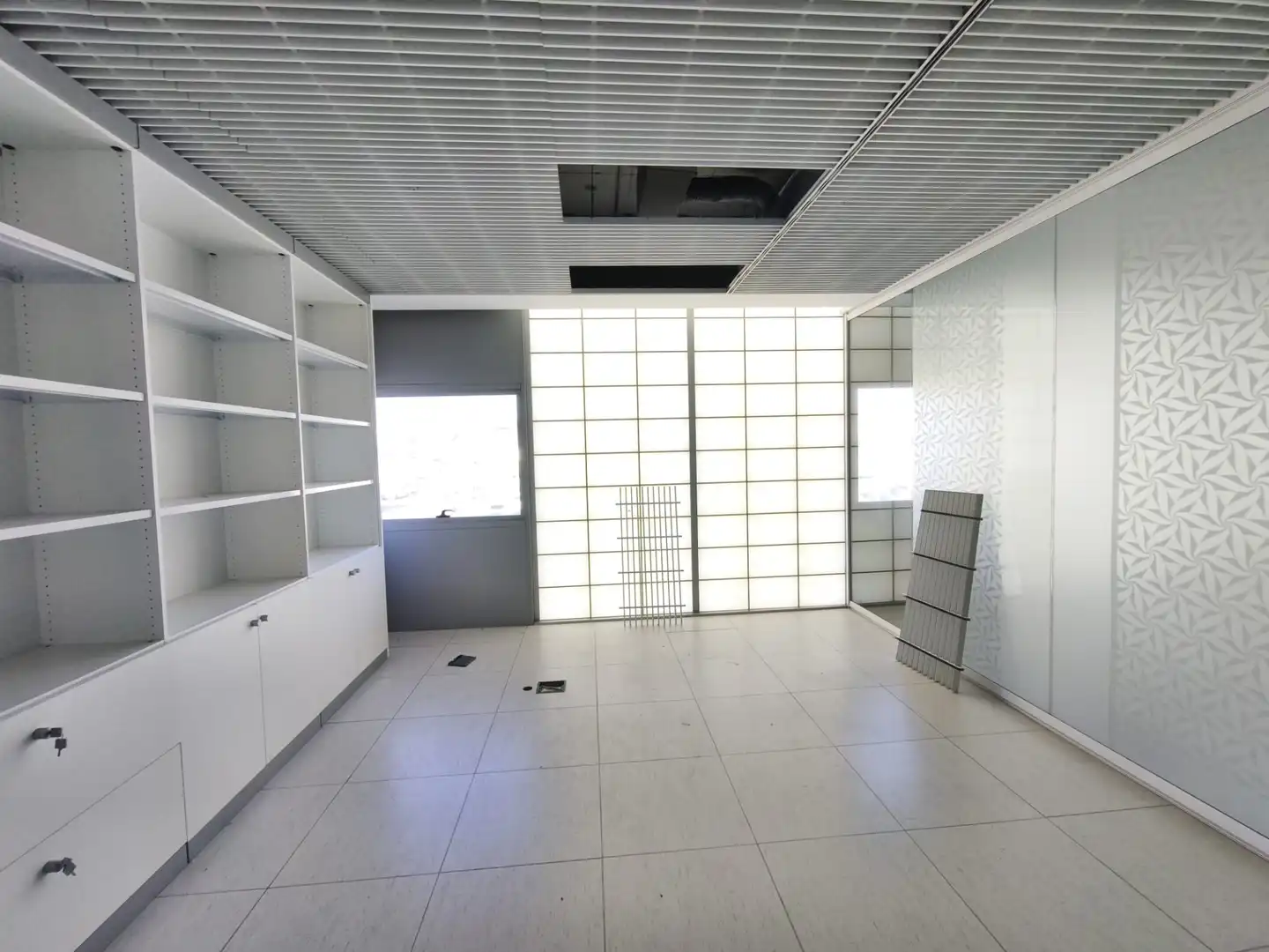Local comercial en venta en Calle Etxesakan 28, imagen 18