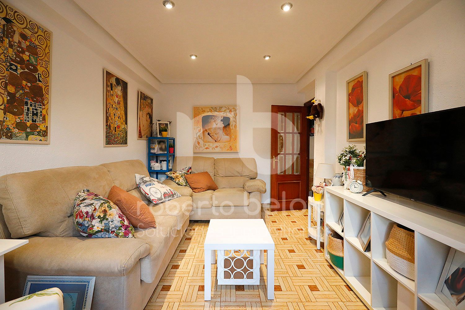 Living room of Flat for sale in Irun   with Heating and Balcony