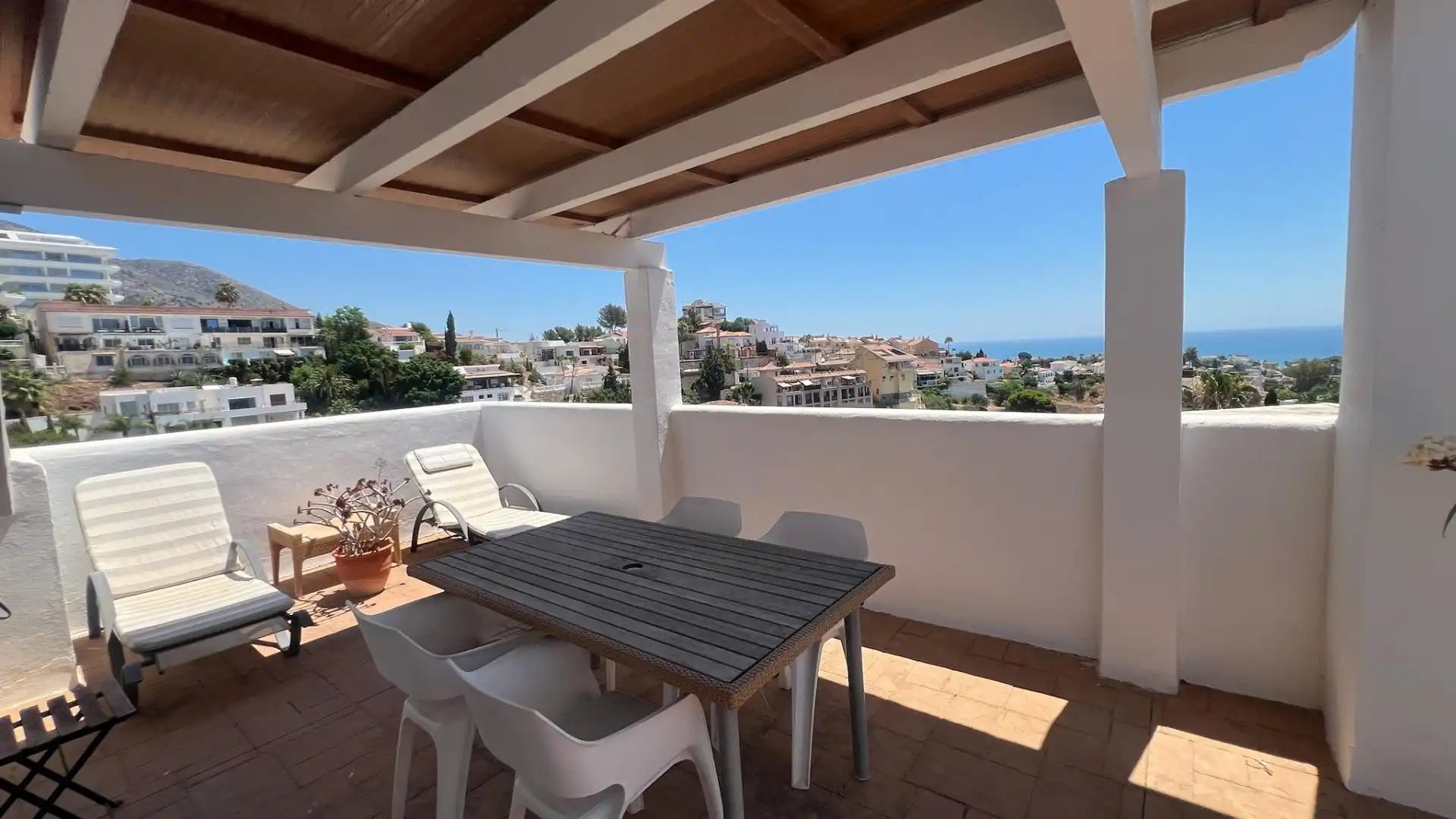 Terraza de Casa adosada en venta en Fuengirola con Aire acondicionado, Terraza y Piscina