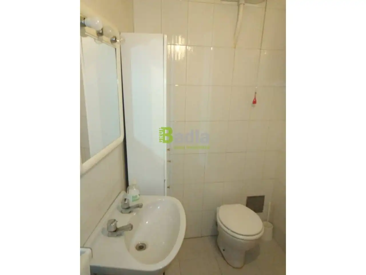 Baño de Finca rústica en venta en Alcarràs