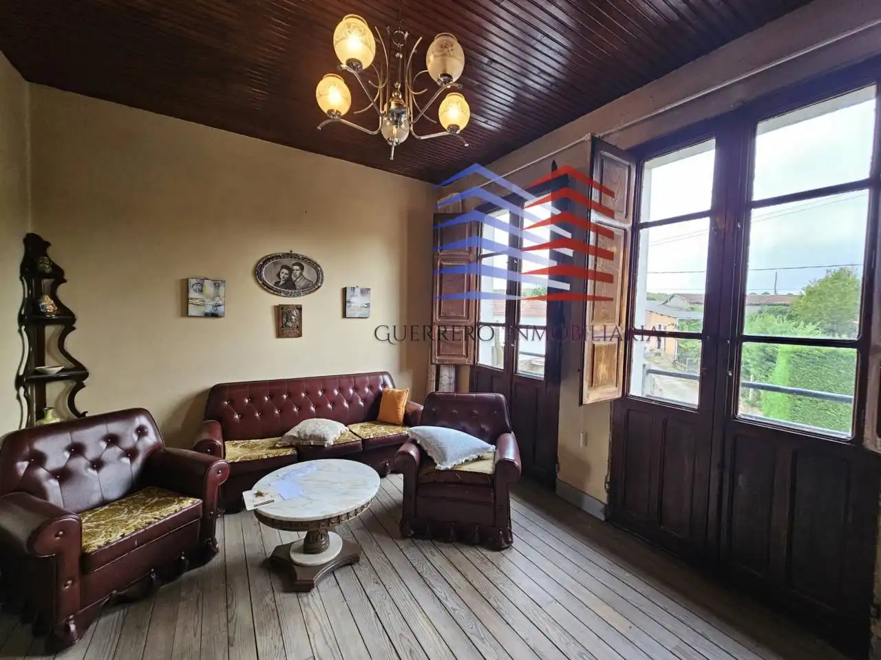 Sala d'estar de Casa o xalet en venda en Celanova amb Jardí privat i Terrassa