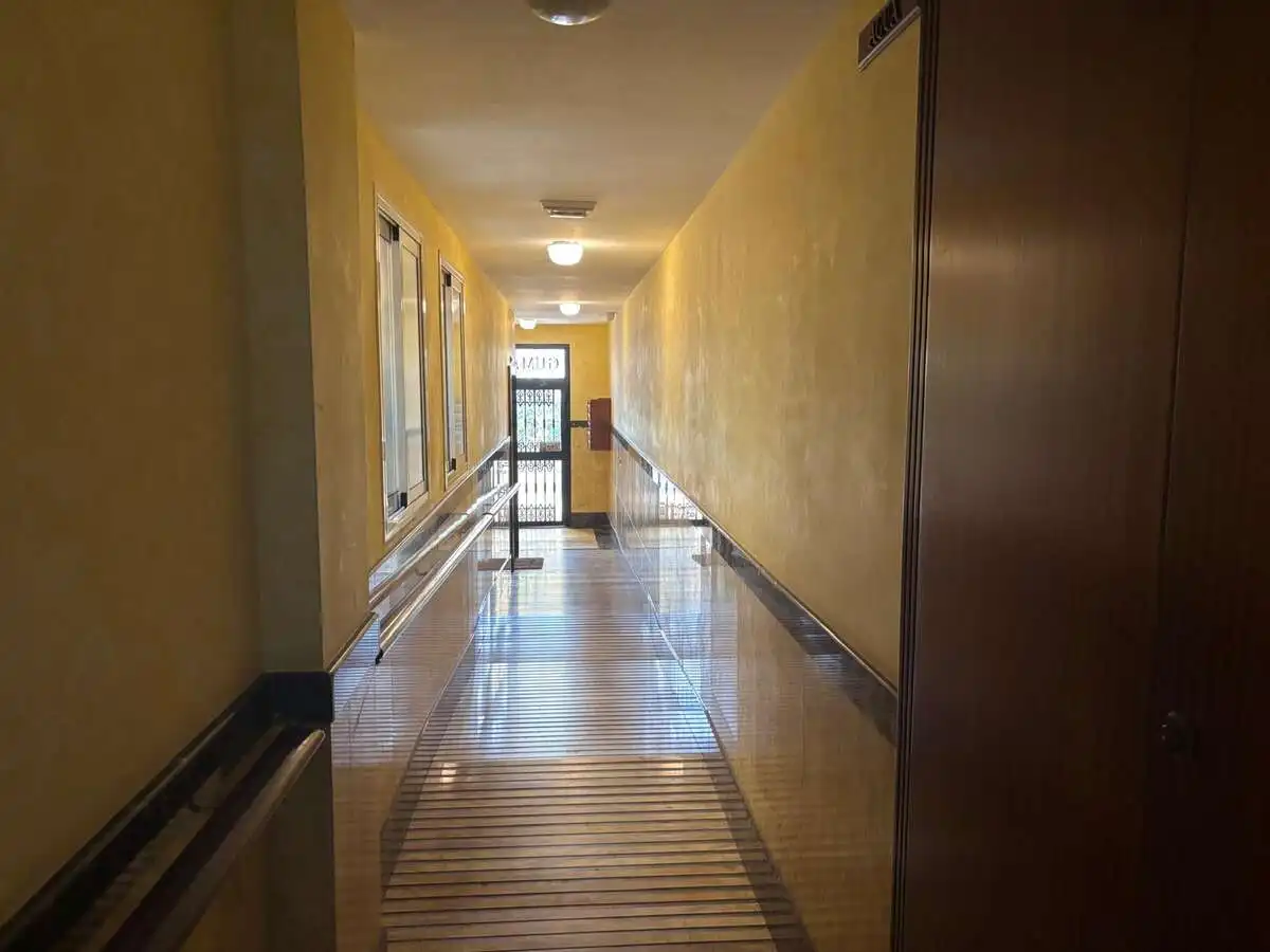 Piso en venta en Roquetas de Mar con Terraza