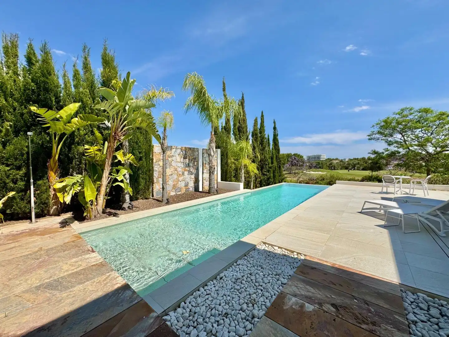 Casa amb piscina en venda a N/A