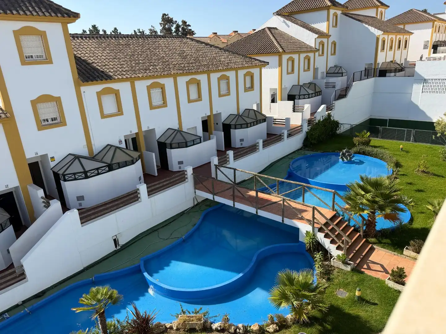 Villa mit Pool zum Verkauf in Paseo PS del Deporte, imagen 2
