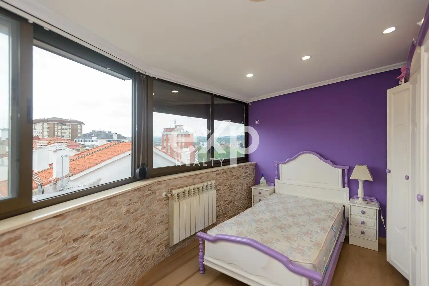 Bedroom of Flat for sale in Avilés  with Heating, Terrace and Furnished