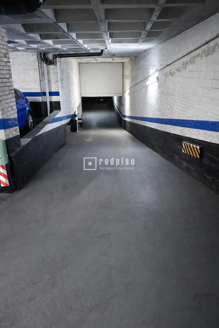 Garage for sale in de Cristóbal Bordiú, Ríos Rosas - Nuevos Ministerios