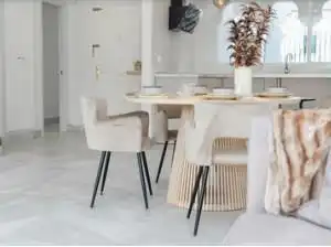 Comedor de Apartamento en venta en Medina de las Torres con Aire acondicionado, Terraza y Piscina