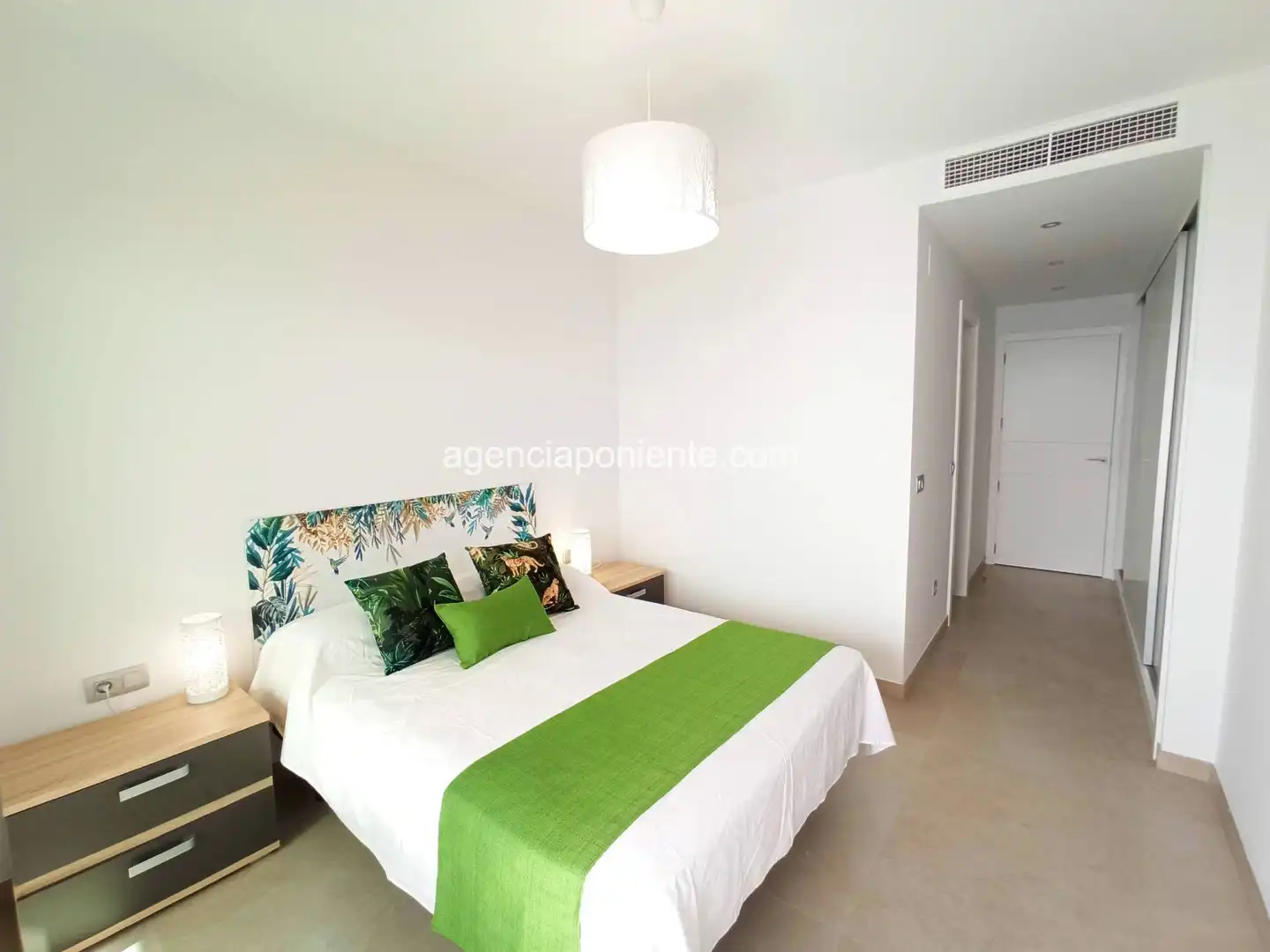 Habitación de Piso de alquiler en Benidorm con Aire acondicionado, Calefacción y Terraza