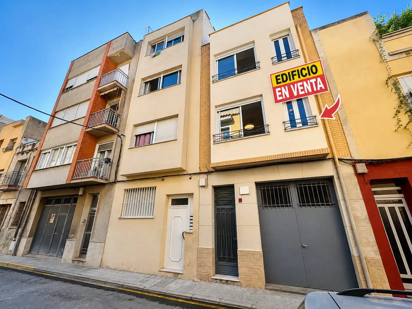 Vista exterior de Casa o xalet en venda en Benicarló amb Calefacció, Traster i Moblat