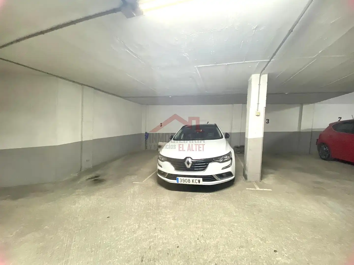 Parkplatz von Wohnung zum Verkauf in Elche / Elx mit Klimaanlage, Heizung und Ofen
