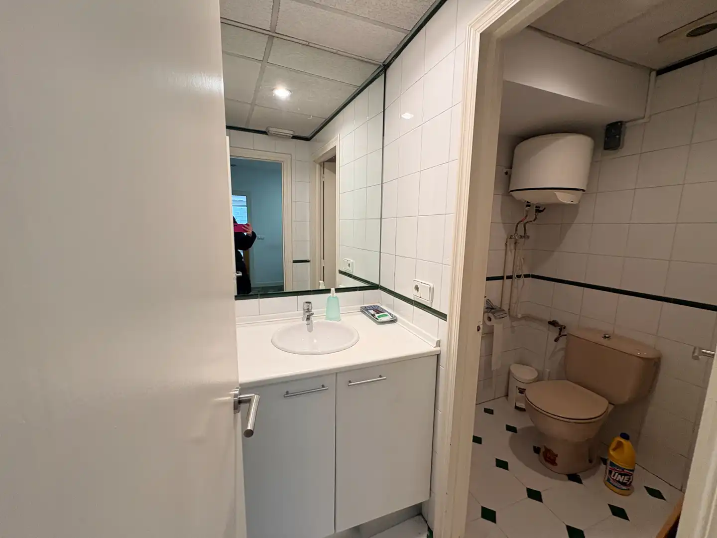 Baño de Local de alquiler en Valladolid con Aire acondicionado y Calefacción