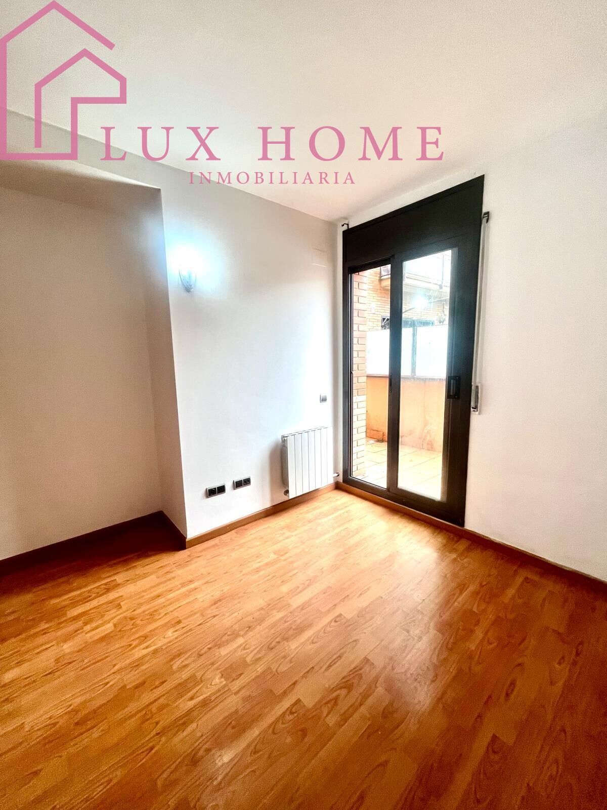 Bedroom of Planta baja for sale in Santa Perpètua de Mogoda  with Air Conditioner, Heating and Terrace