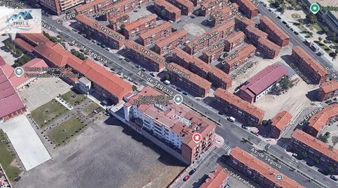 Foto 3 de Piso en venta en Avenida Segovia, Delicias, Valladolid Capital