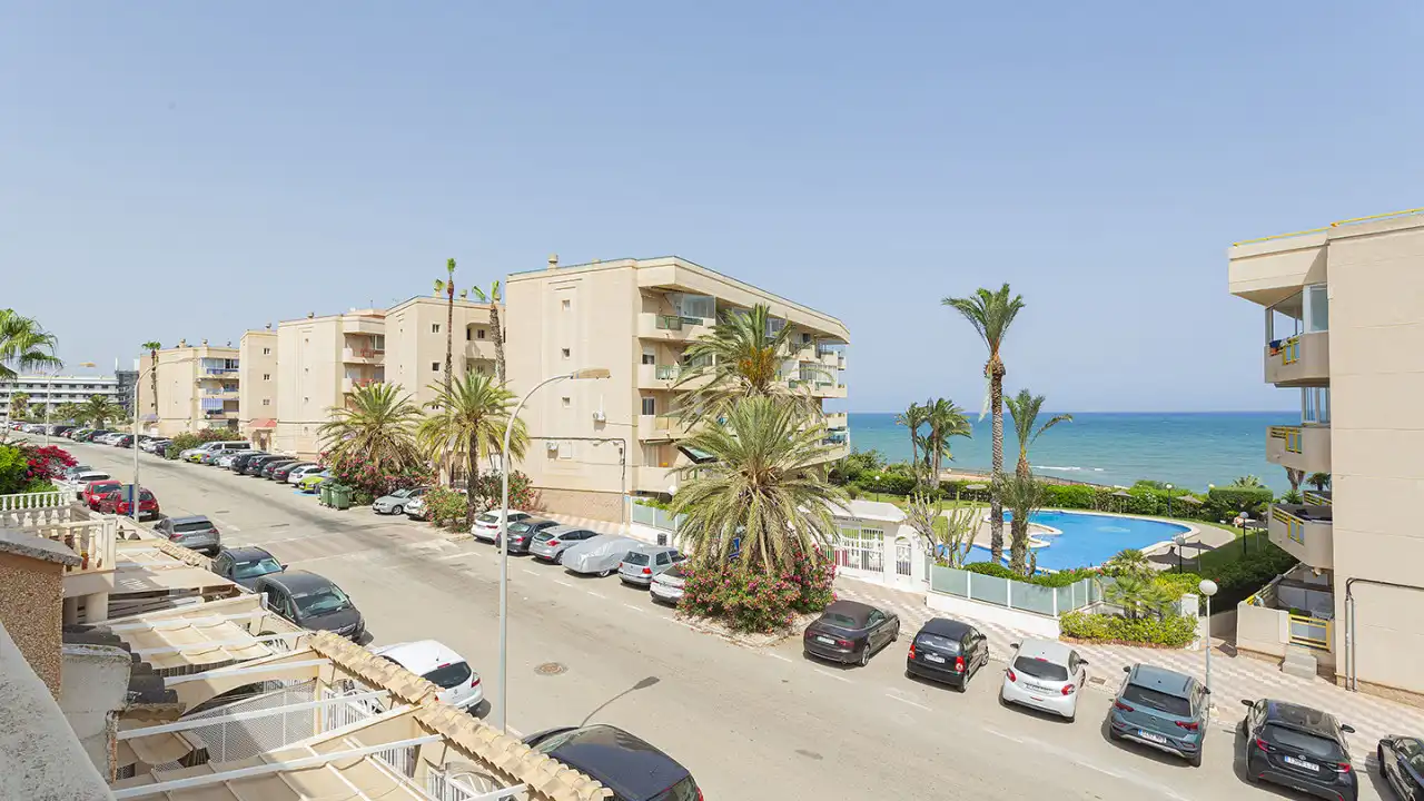 Terraced house with terrace for sale in Orihuela Costa, imagen 2