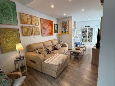 Maison mitoyenne avec balcon à vendre à Calle Corredera Baja
