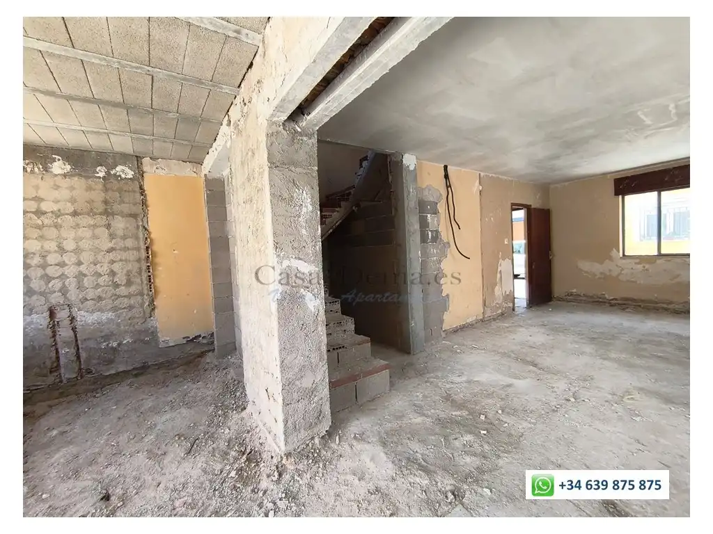 Houses for sale in Beniarbeig