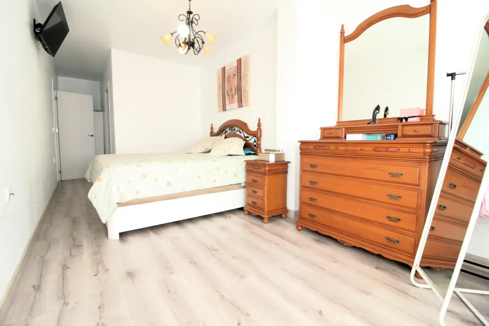 Habitación de Casa adosada en venta en Pilar de la Horadada con Aire acondicionado, Jardín privado y Terraza