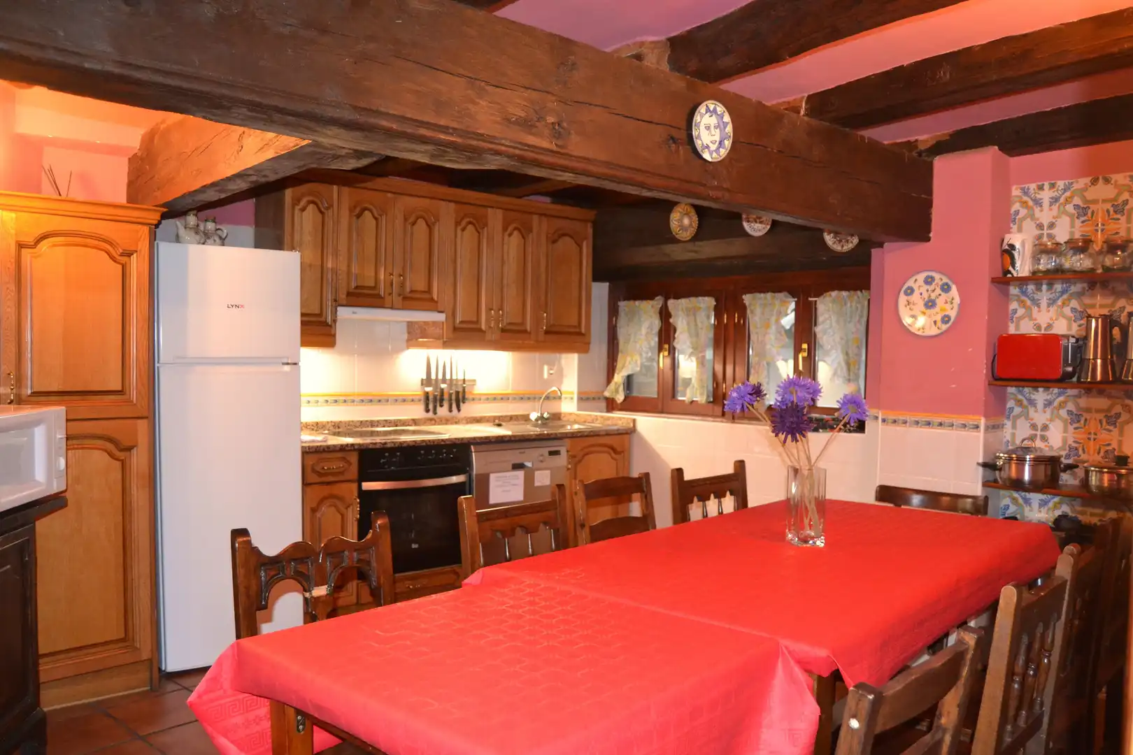 Cocina de Casa o chalet en venta en Borau con Calefacción, Parquet y Trastero