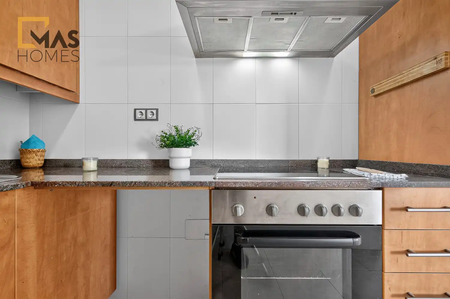 Cocina de Piso en venta en Terrassa con Aire acondicionado, Calefacción y Trastero