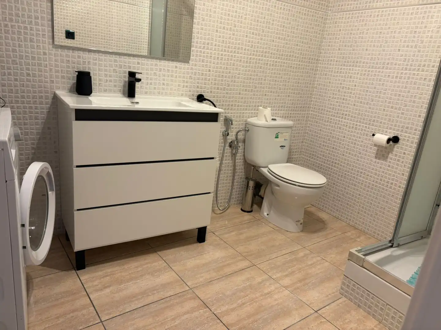 Baño de Piso en venta en Riba-roja d'Ebre con Aire acondicionado, Calefacción y Balcón