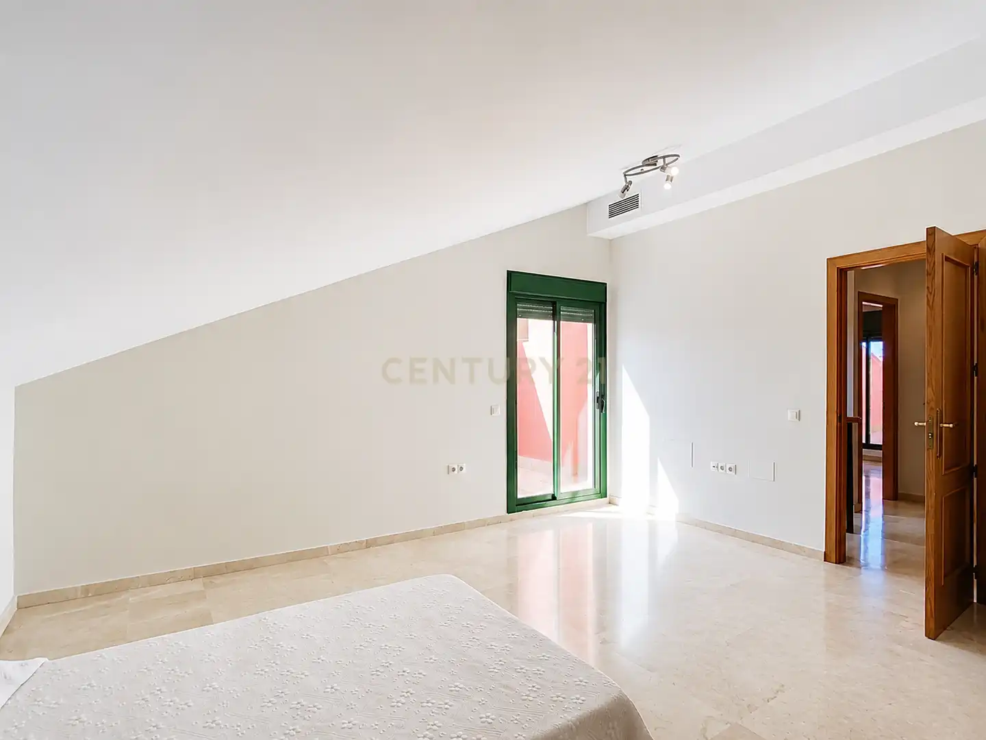 Apartamento con ascensor en venta en Calle las Dalias, Fuengirola, Spain, imagen 27